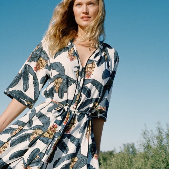 H&M Dresses & Skirts - H&M Desmond & Dempsey Banana Leaf Linen Dress Midi Button Front XS